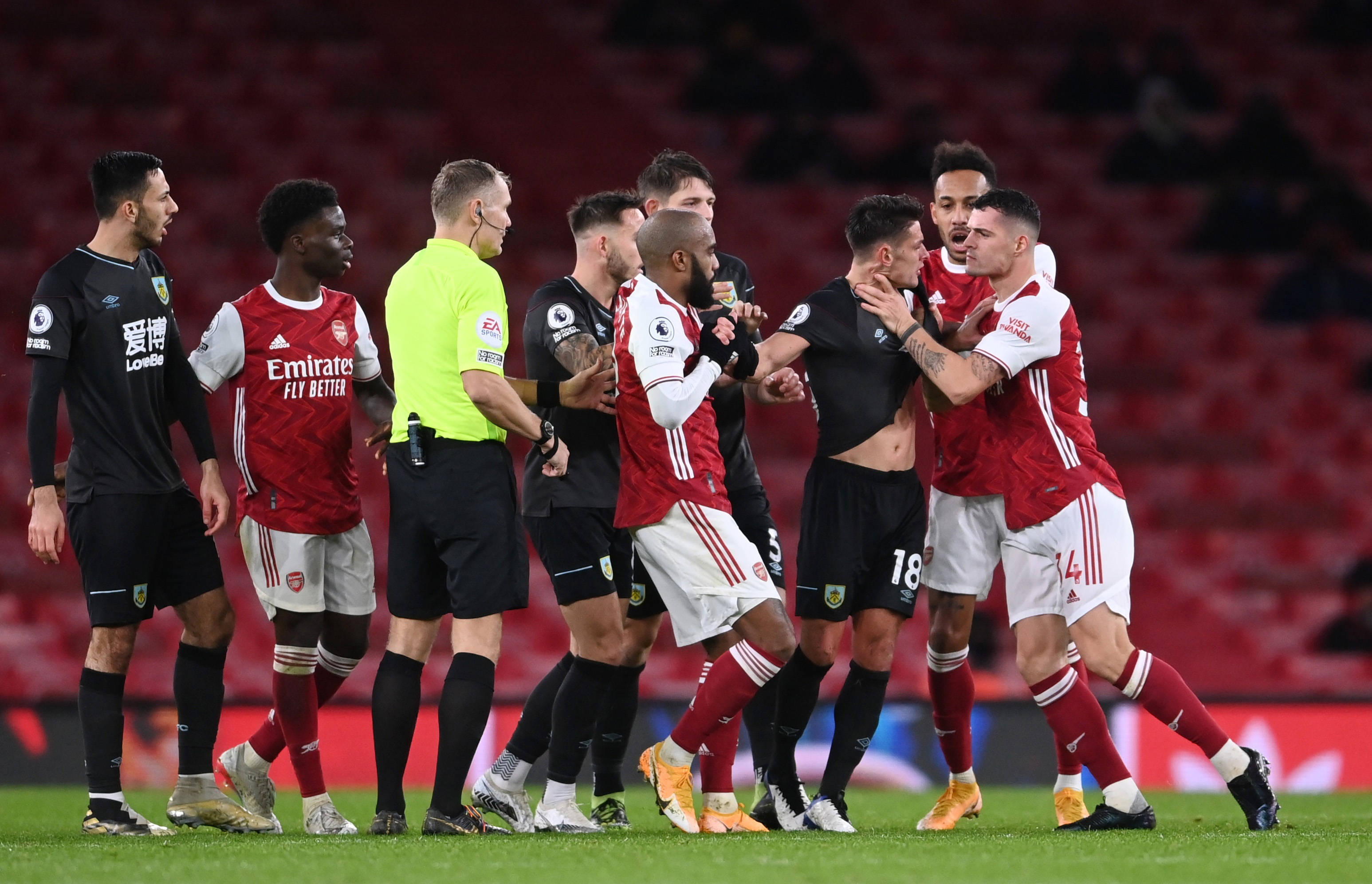 的对决总是 的对决总是